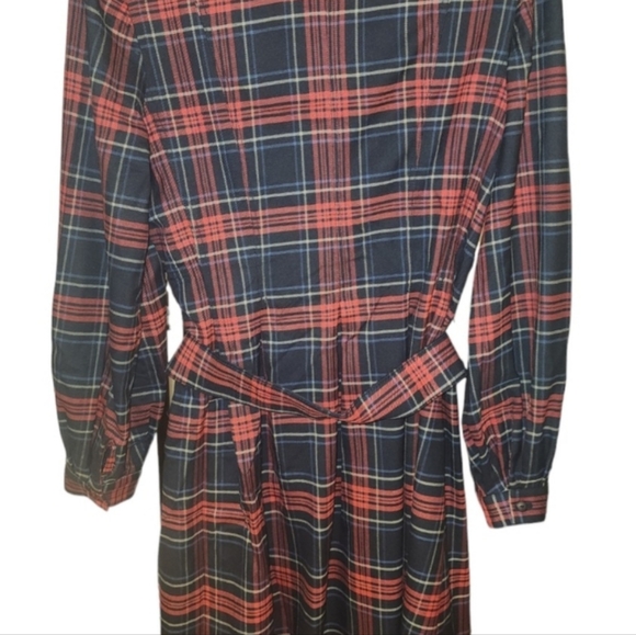 Cremieux Plaid Black/Red Holiday Charm  women's dress 10 NWT - Picture 2 of 7